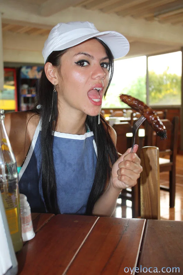 Tempting young teen Latina Claudia Castro eats a sausage provocatively  - Latina, Cute, Teen, Brunette, Sexy, Feet, Non Nude  - Photo 3