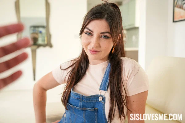 Petite teen Keira Croft gets her hairy pussy and big booty fucked  - Girlfriend, Cute, Creampie, Lingerie, Teen, Petite, Handjob, Step Brother, Reality, Hairy  - Photo 3