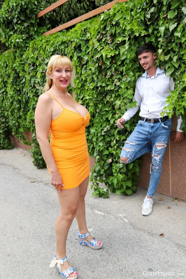 Experienced busty Spanish MILF Victoria Cruz takes a younger knob outdoors  - Granny, Mature, Old Young, MILF, Spanish, Thick, Latina, BBW, Curvy, Chubby  - Photo 1