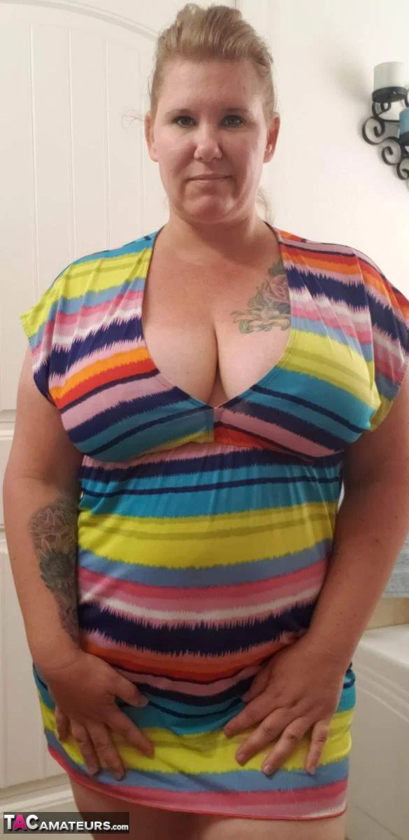 Mature BBW Kris Ann removes a dress before taking a shower in the nude  - Mature, Chubby, Shower, Thick, BBW, Curvy, Big Tits, MILF, Amateur, Wet  - Photo 1