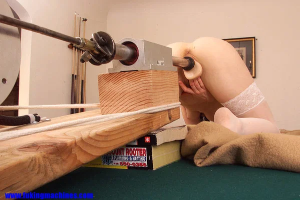 Fucking Machines performed by Lulu Hot Porn  - Pussy, Bondage, BDSM, Spreading, Squirting  - Photo 10