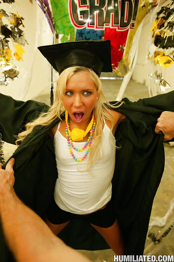 Teen Kacey Jordan in bondage getting her pussy fucked with toys  - Bondage, Teen, Bukkake, Uniform, BDSM, Dildo, Panties, Shaved, Groupsex, Blowjob  - Photo 2