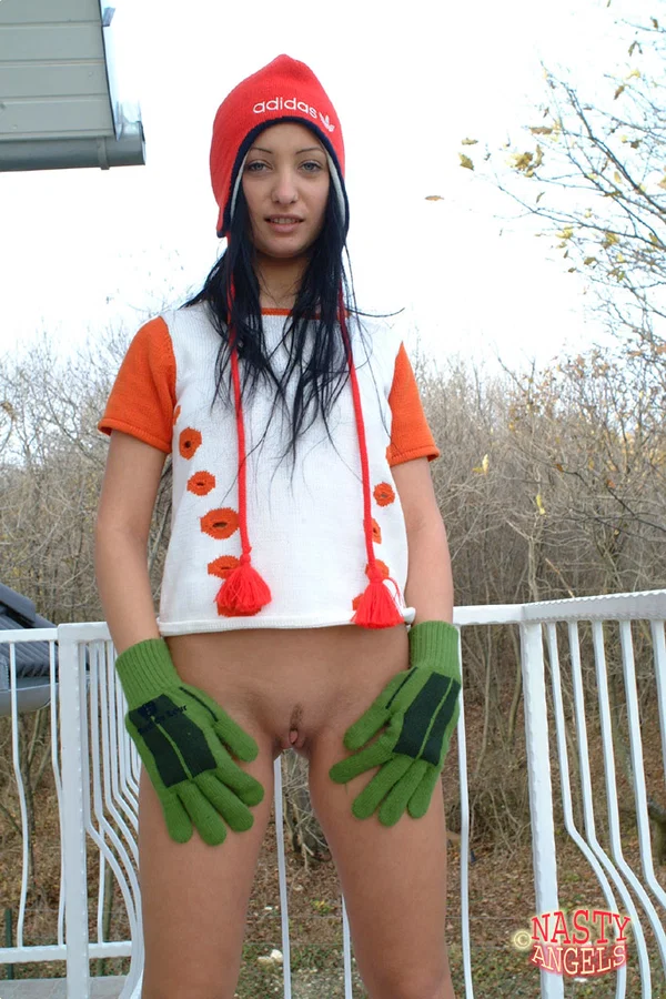 Amateur teen with tiny tits Rana unveils her trimmed clam outdoors  - Teen, Sexy, Panties, Amateur, Outdoor, Cute, Undressing, European, Tiny Tits, Ass  - Photo 14