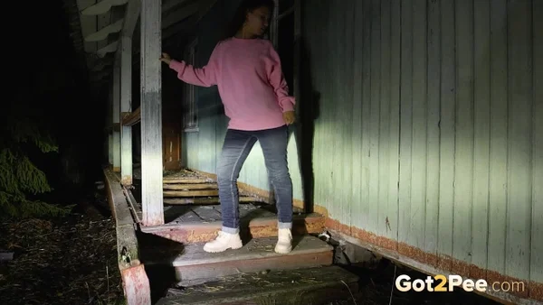 Solo girl Summy May takes a piss on the steps of a decrepit house at night  - Pissing, Outdoor, Jeans, Pussy, Close Up, Non Nude, Babe, Beautiful, Solo, European  - Photo 1