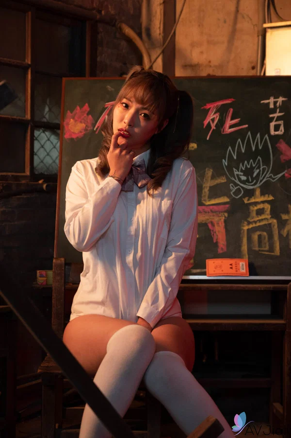 Chinese student Bad Bad has sex with her tutor in white over the knee socks  - Chinese, Japanese, Blowjob, Hardcore, Cowgirl, Stockings, Ass Fucking, Asian, Reality, Doggy Style  - Photo 1