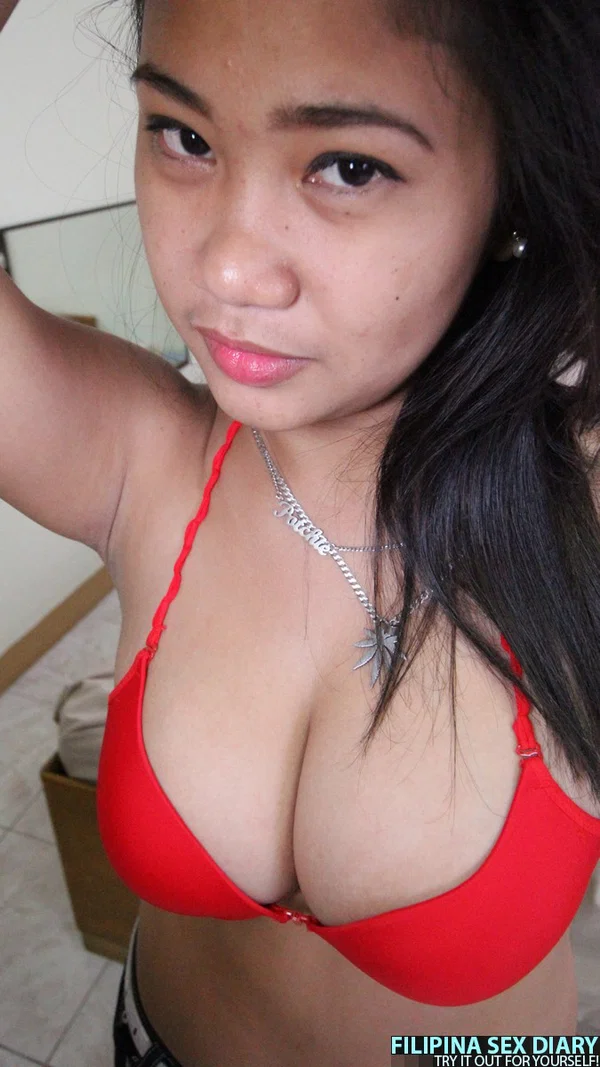 Chubby Asian babe Potchie shows her big juicy tits and enjoys a POV fuck  - Asian, Armpit, Pussy, Creampie, Big Tits, Nipples, Amateur, POV, Reality, Petite  - Photo 7