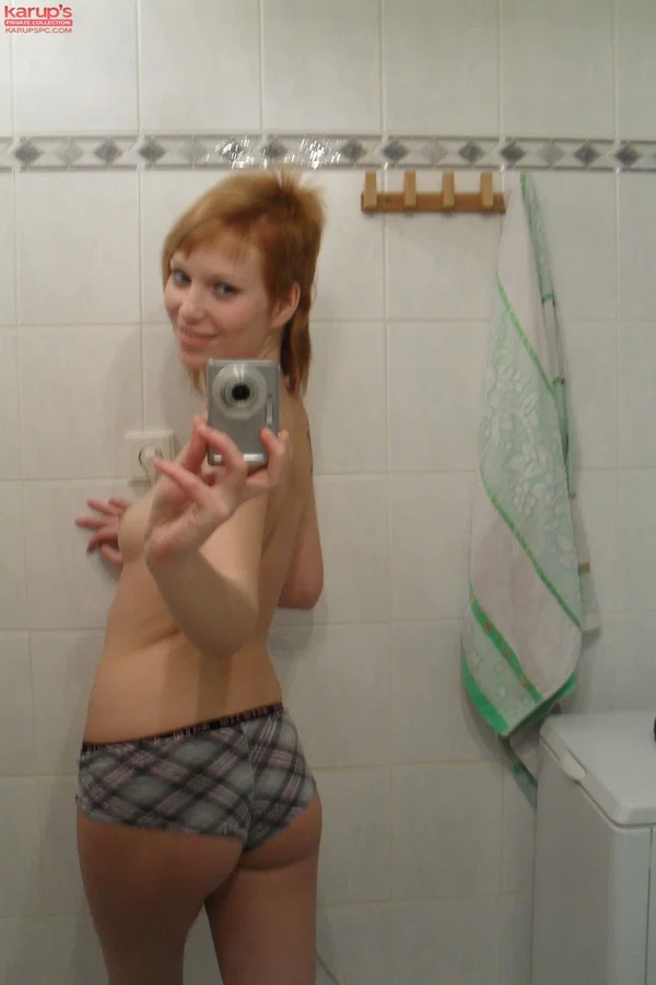 Amateur teen Electra Angel takes a photo of her body while showering herself  - Selfie, Tiny Tits, Bath, Teen, Face, Amateur, Redhead, Close Up, Ass, PAWG  - Photo 9