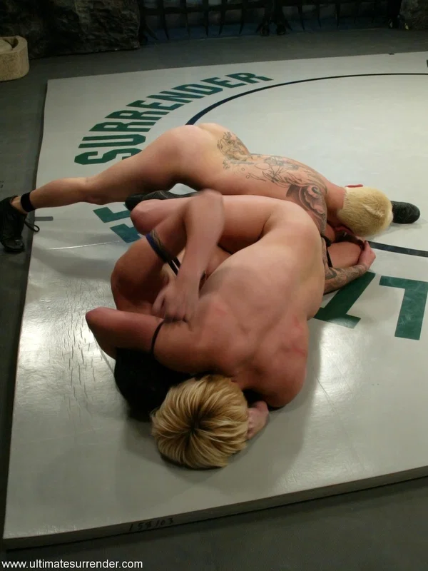 Ultimate Surrender performed by Devi Lynne, Syd Blakovich Naked Gallery  - Sports, Tattoo, Petite, Short Hair, Lesbian, Bondage, BDSM, Tall, PAWG, Ass  - Photo 20
