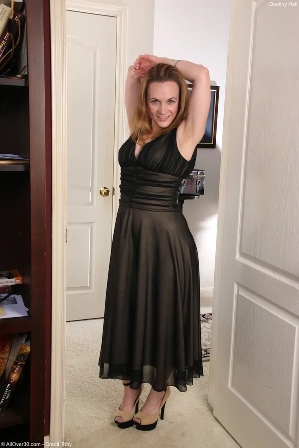 Mature amateur Destiny Hall doffs her elegant dress and rubs her juicy cunt  - Mature, Saggy Tits, Ass, Thick, Curvy, MILF, Upskirt, Chubby, Spreading, Panties  - Photo 2