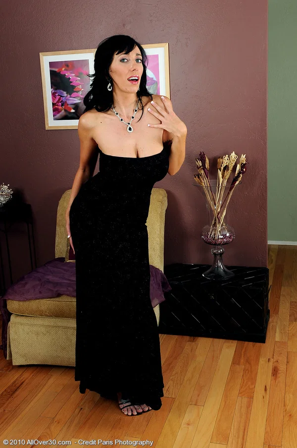 Elegant brunette MILF shows off her huge mature tits as she takes off her classy  - Mature, Big Tits, Shaved, Ass, Pussy, Natural Tits, PAWG, Upskirt, Spreading, Panties  - Photo 3