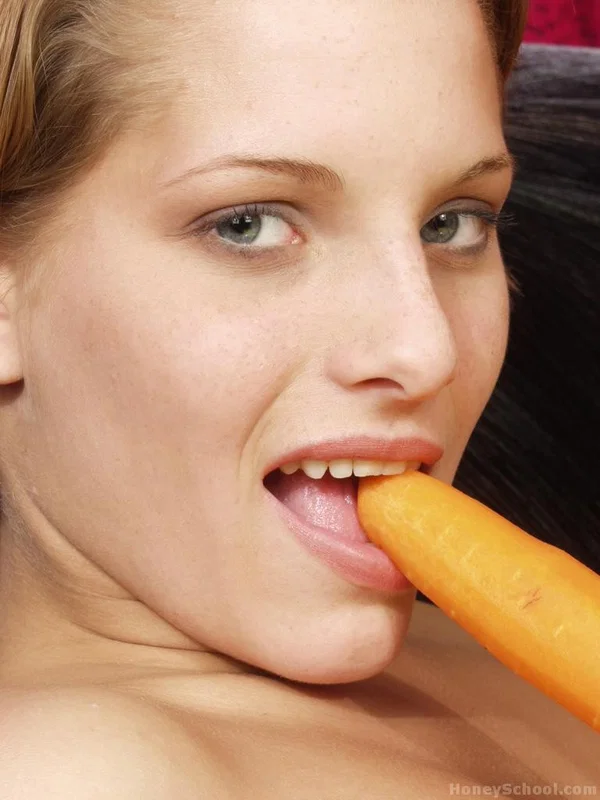 Sweet pretty eyes babe Anita Babe exposes her body & masturbates with a carrot  - Short Hair, Lingerie, Hungarian, Beautiful, Babe, Dildo, Pussy, Ass, Tiny Tits, Feet  - Photo 19