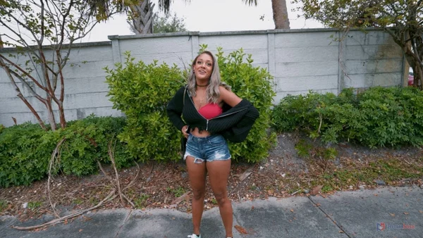Hitchhiker with big tits Zoey Sinn has hardcore sex with a stranger in his car  - MILF, Reality, Latina, Big Tits, Amateur, Hardcore, Fetish, Outdoor, Shorts, Tall  - Photo 2