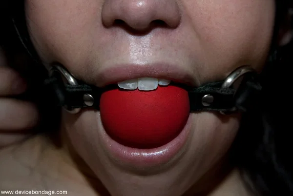 Device Bondage featuring Amie XXX Pics  - Bondage, BDSM, Pussy, Feet, Big Clit, Close Up, Dildo, Spreading, Tiny Tits, Brunette  - Photo 4