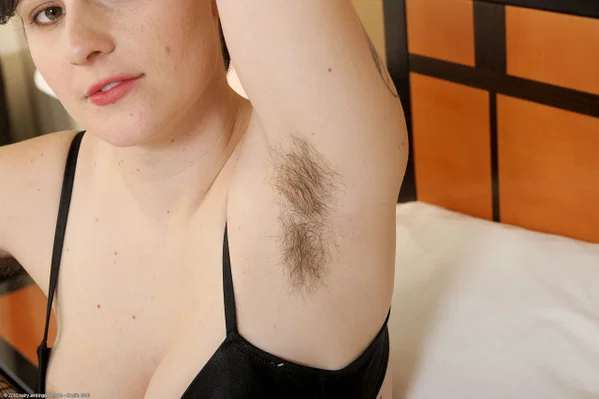 Amateur girl with short hair removes fishnets before spreading her beaver  - Hairy, Short Hair, Teen, Ass, Pantyhose, Amateur, Big Tits, Pussy, Masturbation, Nipples  - Photo 2