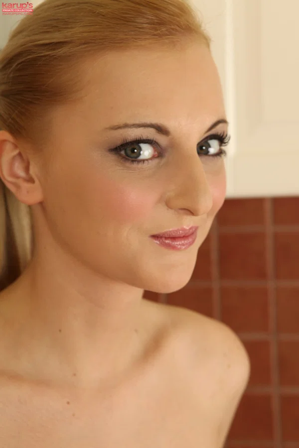 Karups Private Collection featuring Katy Rose Porn Pictures  - Socks, High Heels, Pussy, Kitchen, Teen, Spreading, Czech, Amateur, Natural Tits, Tiny Tits  - Photo 21