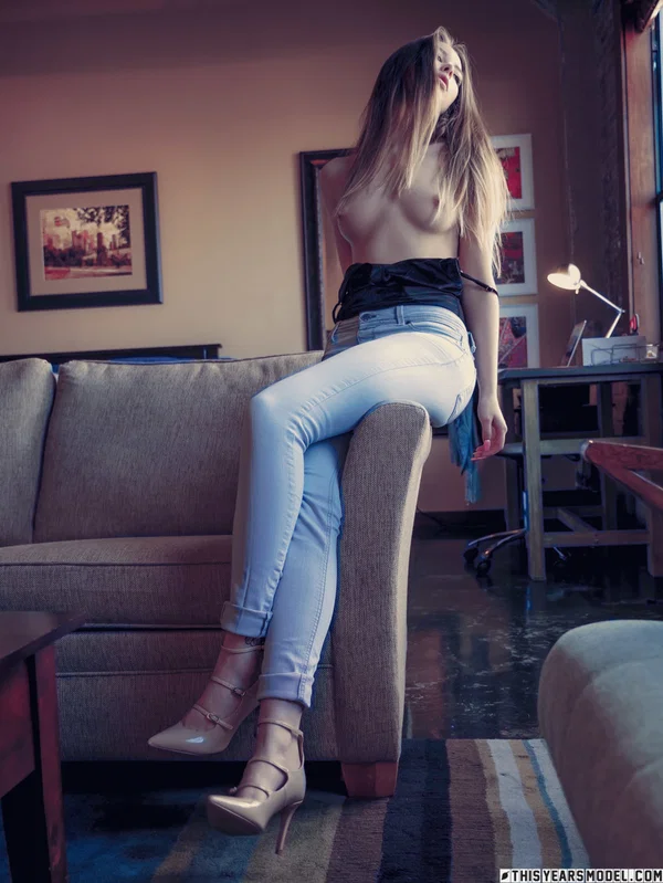 Gorgeous girl Lana Lea takes off denim clothing to model in the nude  - Jeans, Clothed, Amateur, Lingerie, Ass, Tiny Tits, Natural Tits, Model, High Heels, PAWG  - Photo 4