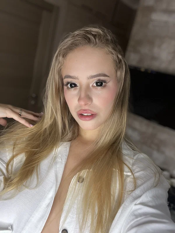OnlyFans Ketty Moon performed by kettymoon, Ketty Moon Hot Porn Pics  - Petite, Blonde, Skinny, Tattoo, Amateur, Ass, Sexy, Glamour, Model, Panties  - Photo 10