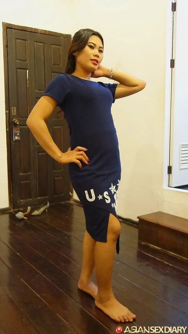 Asian sweetheart Way poses in her hot dress and gives a sloppy BJ  - Asian, Socks, Amateur, Clothed, Upskirt, Short Hair, Blowjob, Ass, Brunette, Legs  - Photo 4