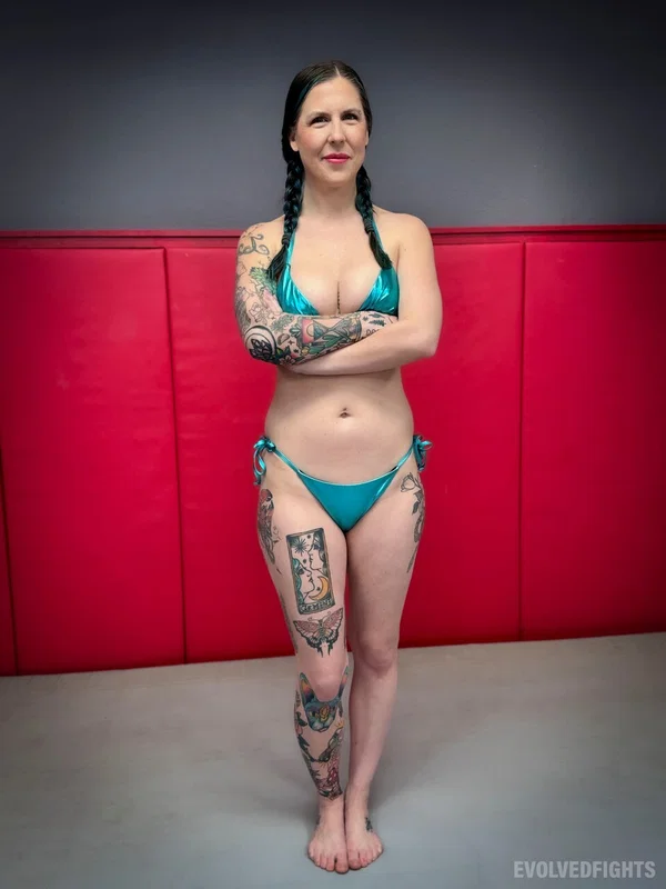 Evolved Fights featuring Nikki Zee, Will Pounder Naked Gallery  - Photo 2