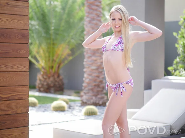Blonde teenager Scarlett Sage casually removes her bikini on deck chair  - Teen, Bikini, Tiny Tits, Spreading, Pussy, Outdoor, Natural Tits, Nipples, High Heels, Solo  - Photo 1