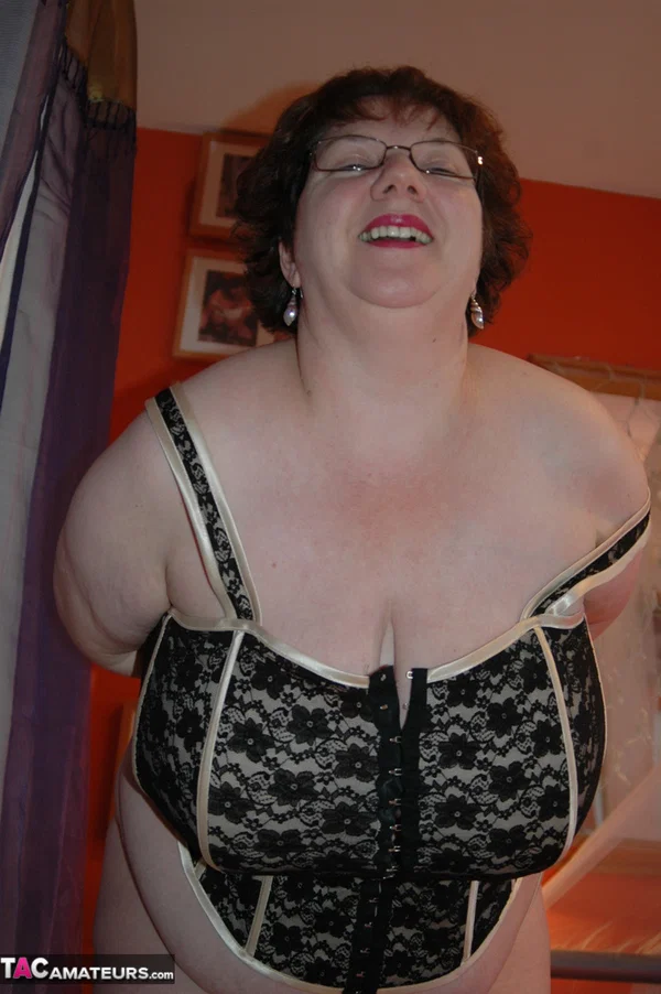 Obese older redhead Chris44g uncovers huge saggy boobs in her underwear  - BBW, Mature, Amateur, Glasses, Redhead, Panties, Chubby, Saggy Tits, Curvy, Thick  - Photo 4