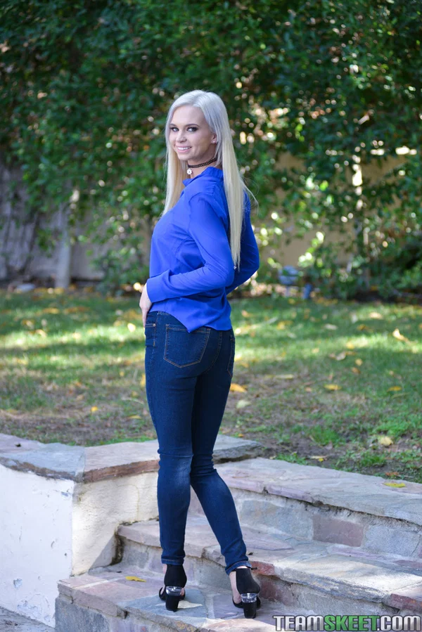 Petite stepdaughter with big fake tits Astrid Star shows her body outdoors  - Cougar, Old Young, Skinny, MILF, Blonde, Family, Outdoor, Teen, Pussy, Cute  - Photo 2
