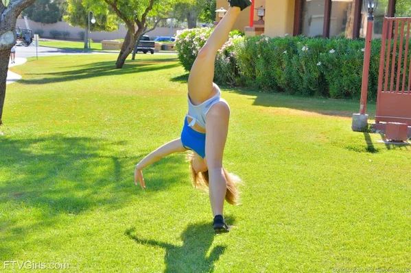 Naughty teen exposes her bare ass out in public before masturbating at home  - Dildo, Shorts, Teen, Sports, Outdoor, Ass, Babe, Blonde, Pussy, PAWG  - Photo 3