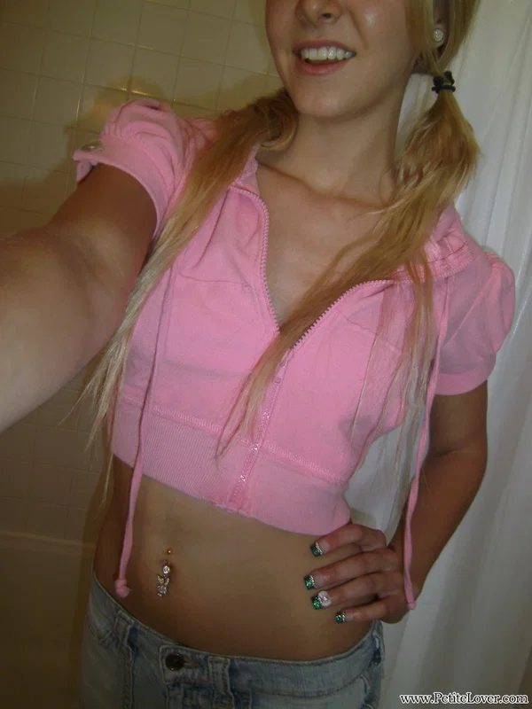 Petite blonde amateur Elle flaunts her small teen tits & flashes bald muff  - Selfie, Amateur, Teen, Nipples, Close Up, Beautiful, Shaved, Big Tits, Babe, Shorts  - Photo 1