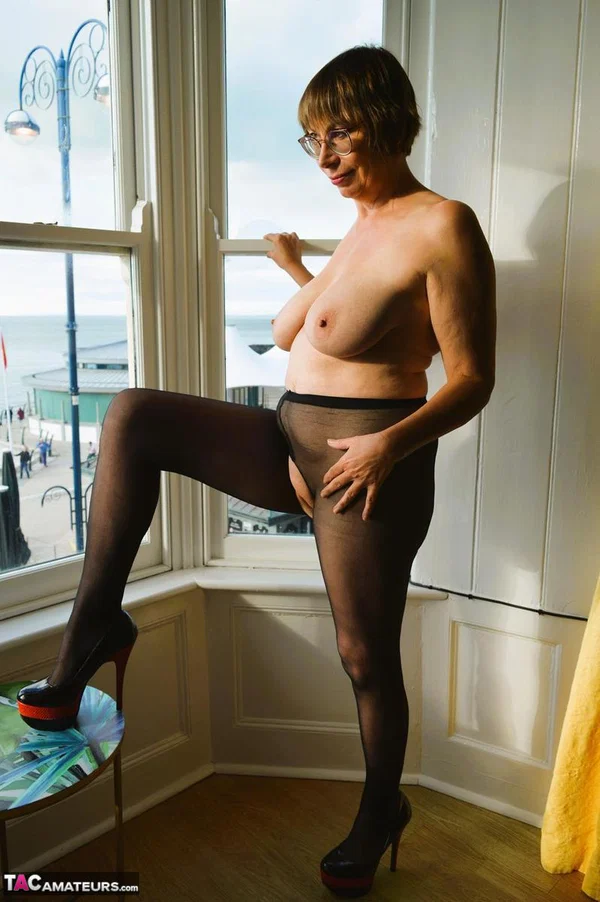 Older British lady Barby Slut shows her big boobs in crotchless pantyhose  - Mature, Saggy Tits, Pantyhose, Big Tits, Glasses, Short Hair, Curvy, Chubby, Thick, BBW  - Photo 14