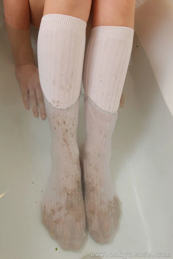 Blonde schoolgirl Joceline washing innocent body & dirty socks in the bathtub  - Socks, Bath, Upskirt, Panties, Close Up, Skirt, Wet, Feet, Babe, Solo  - Photo 17
