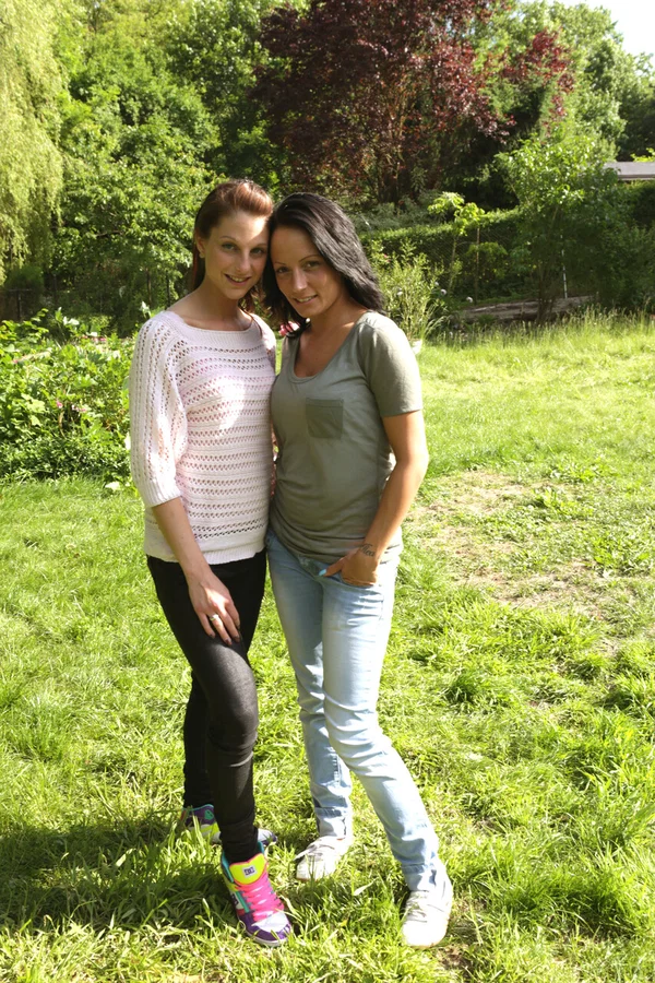 Ersties performed by Mia V, Sara Porn Pics  - German, Humping, College, Public, Amateur, Lesbian, Cheating, Jeans, Clothed, Outdoor  - Photo 20