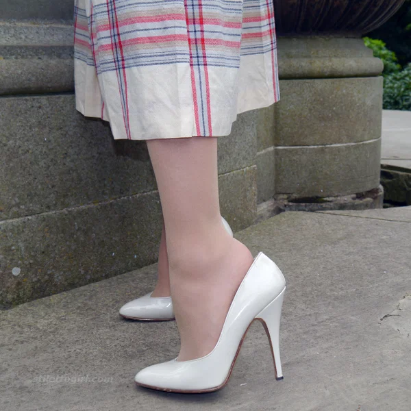 Redheaded girl models a long skirt and white heels while outdoors  - MILF, Redhead, Outdoor, Skirt, Clothed, Feet, High Heels, Close Up, Non Nude  - Photo 13