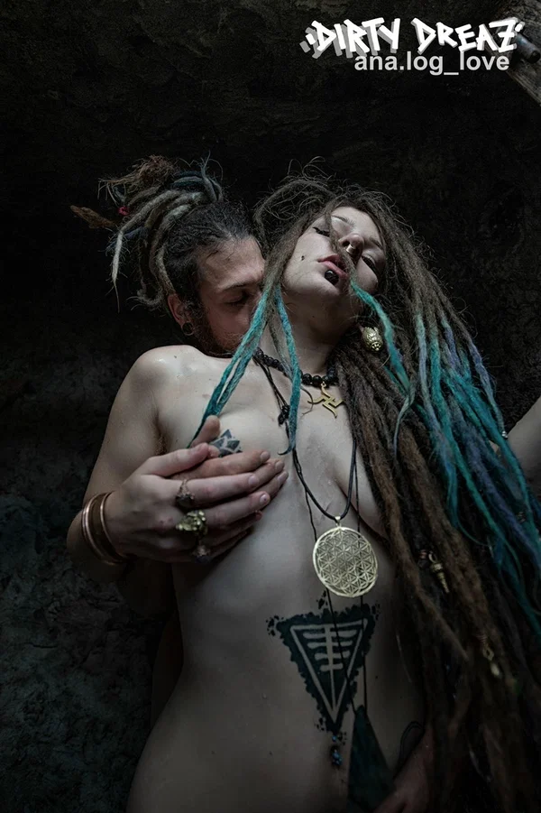 Alternative couple Franzz Von Kreidl & Kalipeez sport dreadlocks during sex  - Shower, Fetish, Ass Fucking, Hardcore, Glasses, Kissing, Pigtails, Doggy Style, Tattoo, Panties  - Photo 4