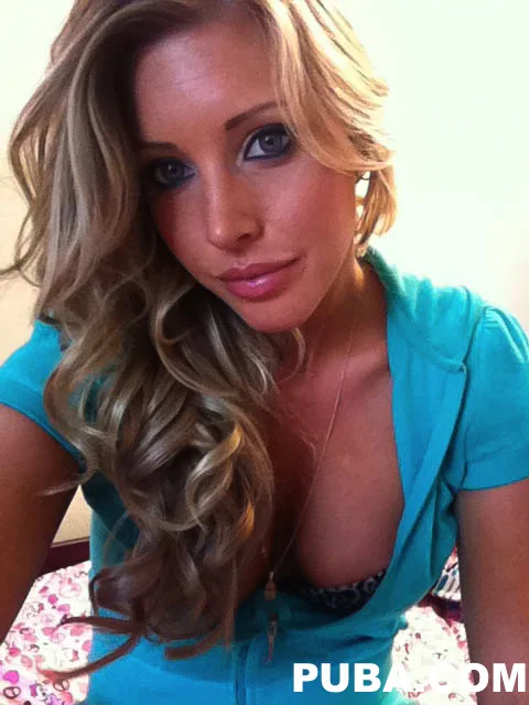 Sexy blonde Samantha Saint takes self shots in a nude and clothed appearance  - MILF, Big Tits, Ass, PAWG, Pussy, Close Up, Anal, Clothed, Spreading, Piercing  - Photo 8