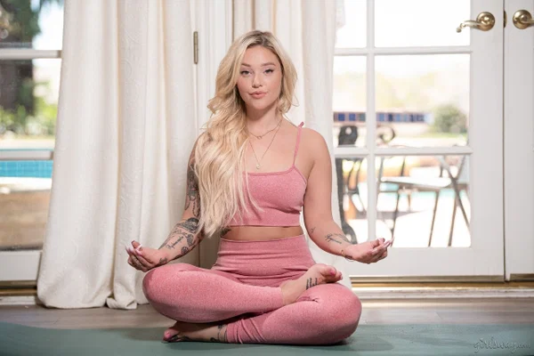 Three big bottomed females do yoga in their workout clothes  - Ass, Arab, Latina, Yoga, Yoga Pants, Tattoo, Threesome, Lesbian, Reality, Teen  - Photo 3