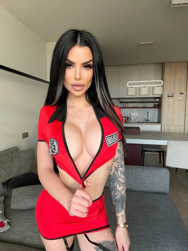 OnlyFans Sophia 69 Sophia 69  - Perfect, Sexy, Glamour, Skirt, Big Tits, Amateur, Beautiful, Brunette, Babe, Model  - Photo 1