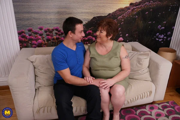 Sexy mature BBW bares her great big tits for her young boy toy to suck on  - BBW, Mature, Clothed, Redhead, Saggy Tits, Reality, Curvy, Chubby, Thick, Big Tits  - Photo 6