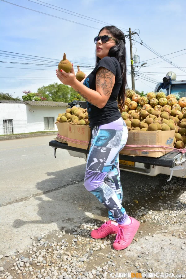 Latina fruit seller models her bubble butt & great big melons in lace lingerie  - Latina, Amateur, Glasses, Outdoor, Big Tits, Spreading, Non Nude, Pussy  - Photo 6
