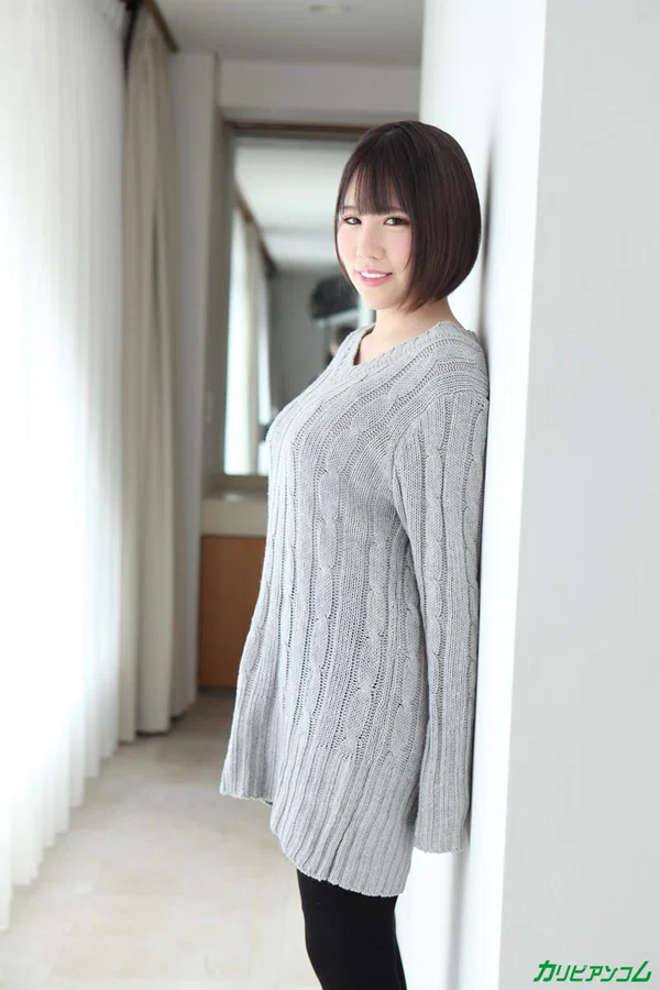 Japanese babe Riri Shiraki flaunts her big tits and gets toyed and fucked  - Japanese, Cuckold, Asian, Hotwife  - Photo 3