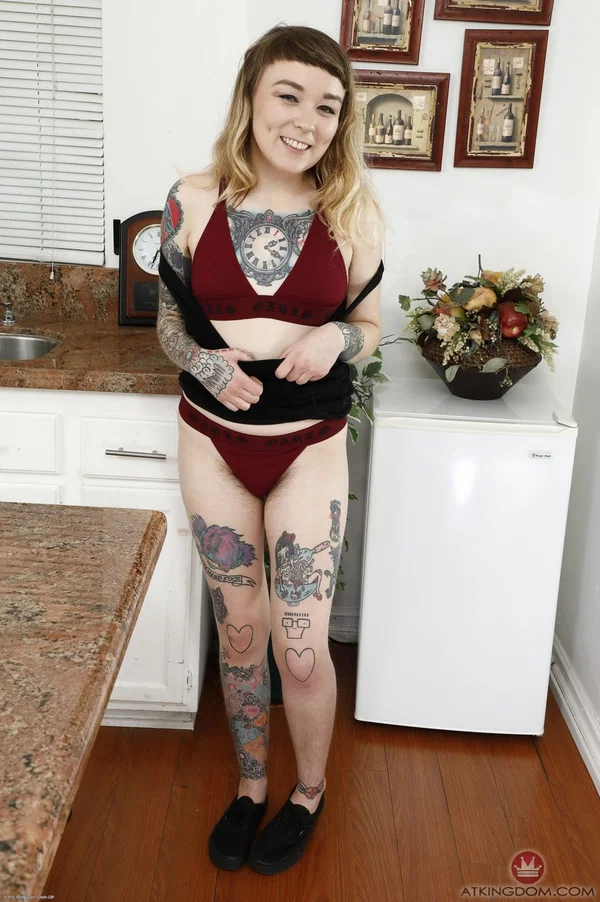 Heavily tattooed amateur Felicia Fisher reveals her hairy cunt and asshole  - Amateur, Blonde, Pussy, Non Nude, Spreading  - Photo 4