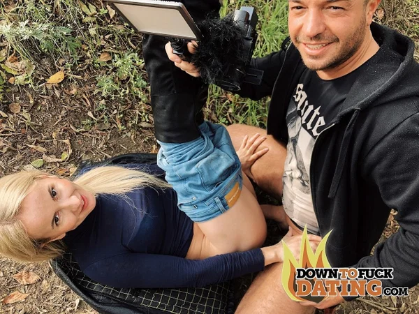Lovely Hungarian MILF Mia Moore gets filmed and fucked in public by a pervert  - Boots, Cumshot, Jeans, Ass, MILF, Skinny, Outdoor, Hungarian, Hardcore, Public  - Photo 8