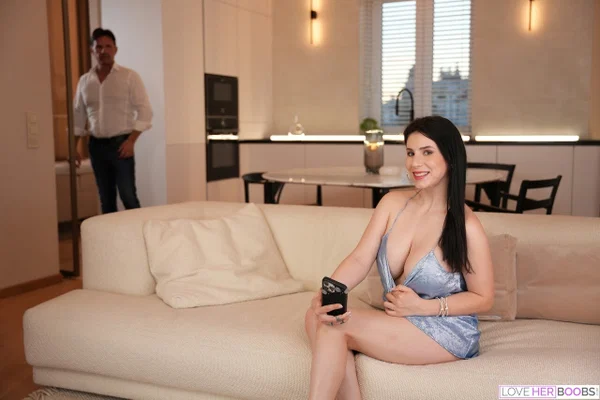 Love Her Boobs featuring David Perry, Nelly Kent Sex Images  - Big Tits, Natural Tits, Curvy, Blowjob, Pussy, Sexy, Beautiful, Brunette, Solo, Massage  - Photo 2