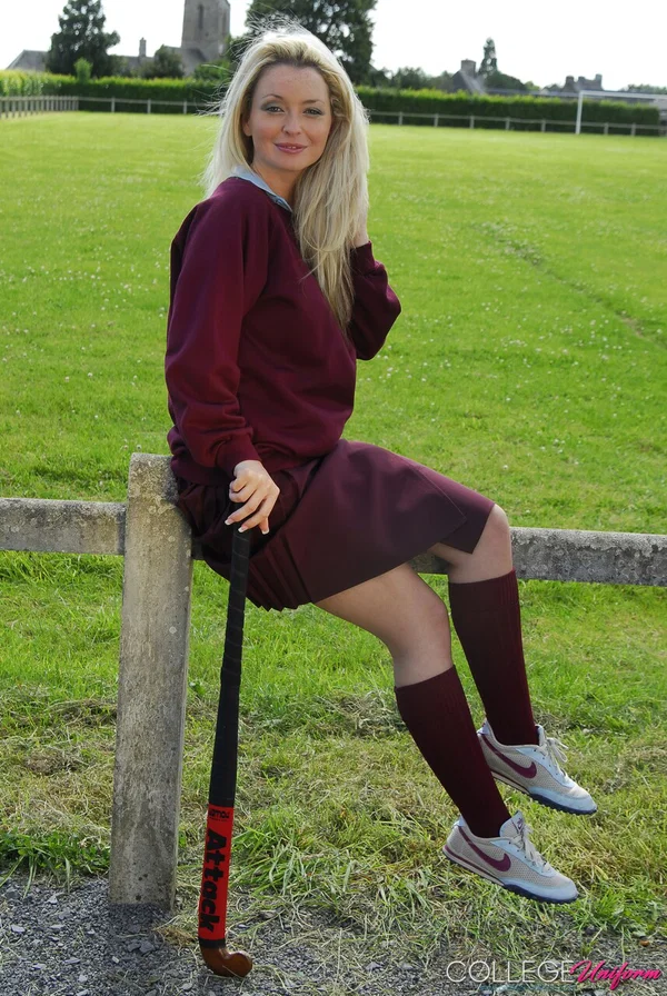Gorgeous fields hockey player strips her uniform and shows her cleavage  - College, Schoolgirl, Outdoor, Uniform, Non Nude  - Photo 7