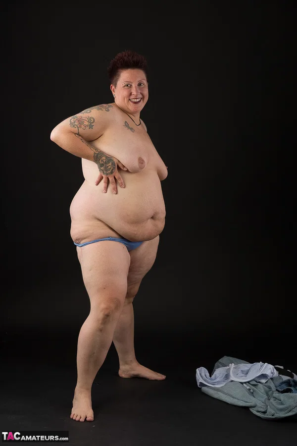 Fat amateur Tattoo Girl cups her boobs after taking off her clothes  - BBW, Mature, Amateur, Tattoo, Lingerie, Jeans, Panties, Brunette, Chubby, Short Hair  - Photo 16
