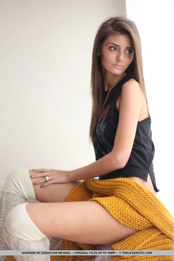 Teen model Sunshine A highlights her bare ass while naked in OTK socks  - Teen, Cute, European, Glamour, Babe, Beautiful, Stockings, Ass, Shaved, Model  - Photo 4