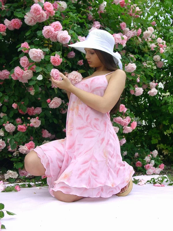 Beautiful amateur Sweet Eva gets naked near rose bushes before a finger fuck  - Beautiful, Amateur, Outdoor, Big Tits, Clothed, Skirt, Panties, Brunette, Fingering, Ass  - Photo 5