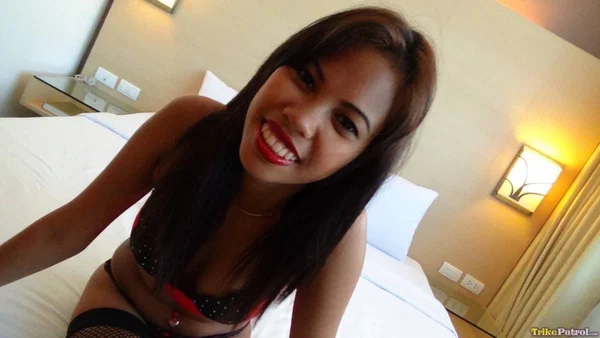Toothsome Asian Zara gets her petite pussy plowed & a bonus cum facial  - Asian, Teen, Amateur, Sexy, Blowjob, Spreading, Non Nude, Cute, Pussy  - Photo 4