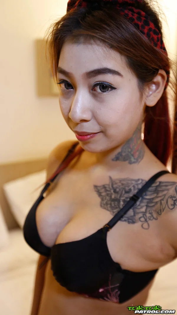 Tattooed Thai female with big tits gets banged by a foreigner in motel room  - Asian, Amateur, Pussy, Spreading, Non Nude  - Photo 6