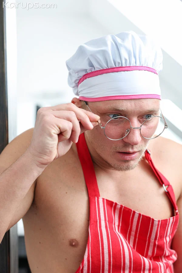 Petite blonde teen Rika Fane has sex with a chef while he chops up veggies  - Teen, Amateur, Cute, European, Skinny, White, Blonde, Brunette  - Photo 2