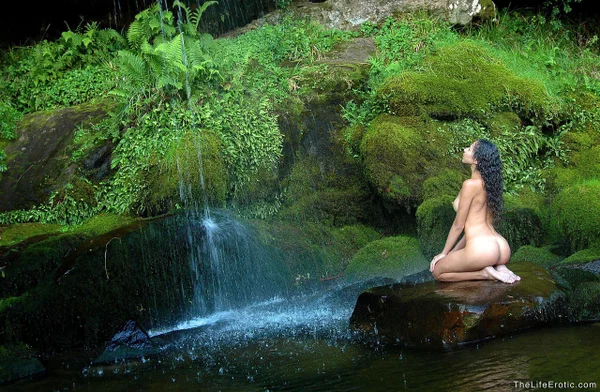 Naked solo girl with curly hair poses by a waterfall in the wild  - Mature, Teen, Cute, Lesbian, Glamour, Model  - Photo 17